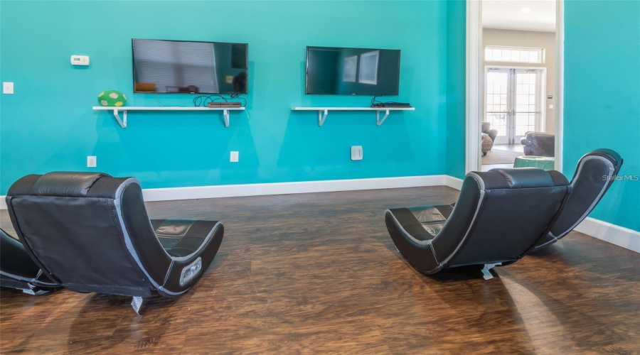 KISSIMMEE, Florida 34747, 3 Bedrooms Bedrooms, ,2 BathroomsBathrooms,Residential,For Sale,OYSTER,0,MFRO6388134