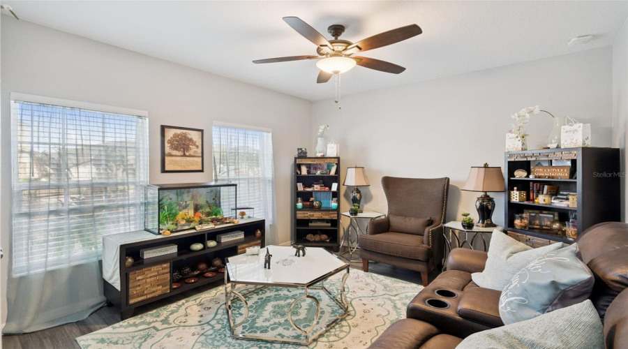 DAVENPORT, Florida 33837, 4 Bedrooms Bedrooms, ,2 BathroomsBathrooms,Residential,For Sale,SAMUEL,0,MFRO6387481