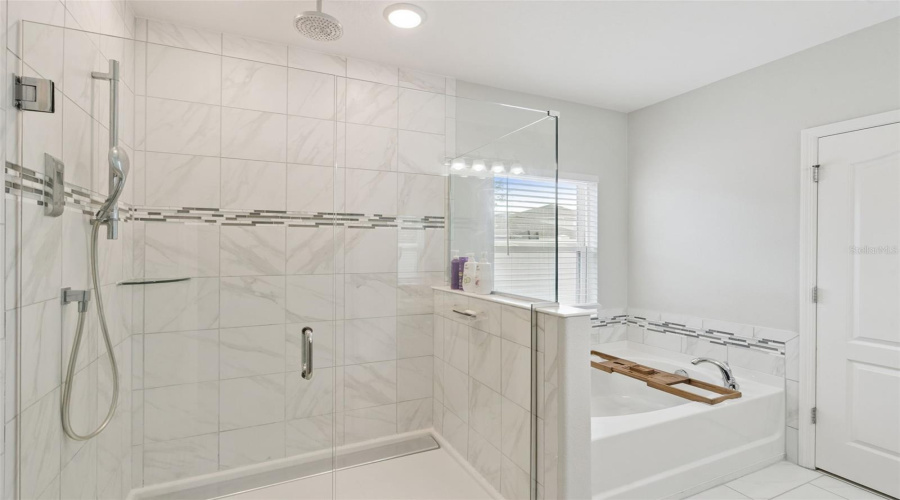 DAVENPORT, Florida 33837, 4 Bedrooms Bedrooms, ,2 BathroomsBathrooms,Residential,For Sale,SAMUEL,0,MFRO6387481