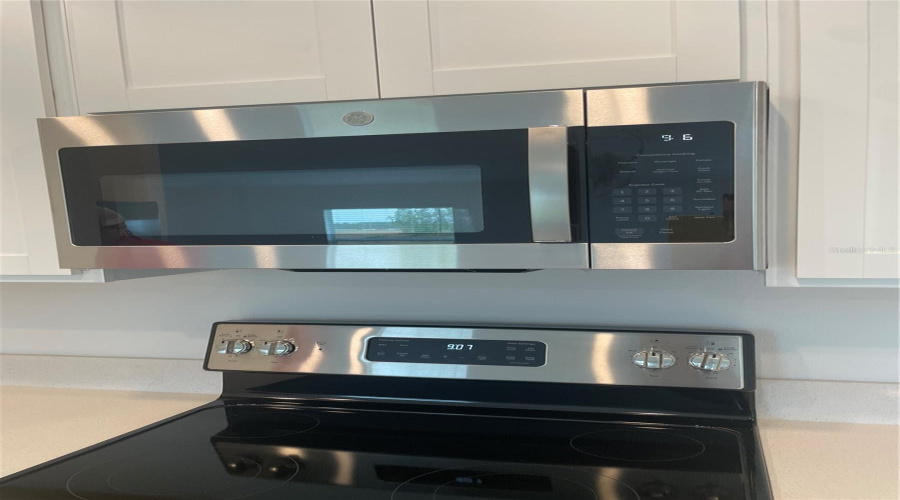 DAVENPORT, Florida 33837, 3 Bedrooms Bedrooms, ,2 BathroomsBathrooms,Residential,For Sale,DARING,0,MFRO6388579