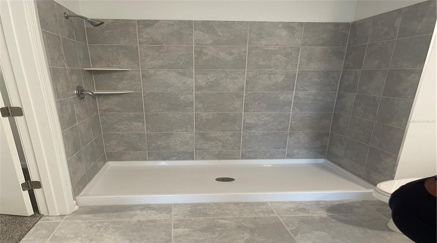 DAVENPORT, Florida 33837, 3 Bedrooms Bedrooms, ,2 BathroomsBathrooms,Residential,For Sale,DARING,0,MFRO6388579