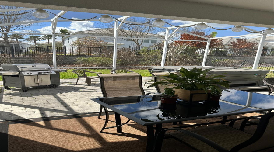 DAVENPORT, Florida 33896, 4 Bedrooms Bedrooms, ,2 BathroomsBathrooms,Residential,For Sale,CLUBMAN,0,MFRS5145294