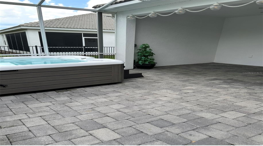 Davenport, Florida 33896, 4 Bedrooms Bedrooms, ,2 Bathroomsbathrooms,Residential,For Sale,Clubman,0,Mfrs5145294