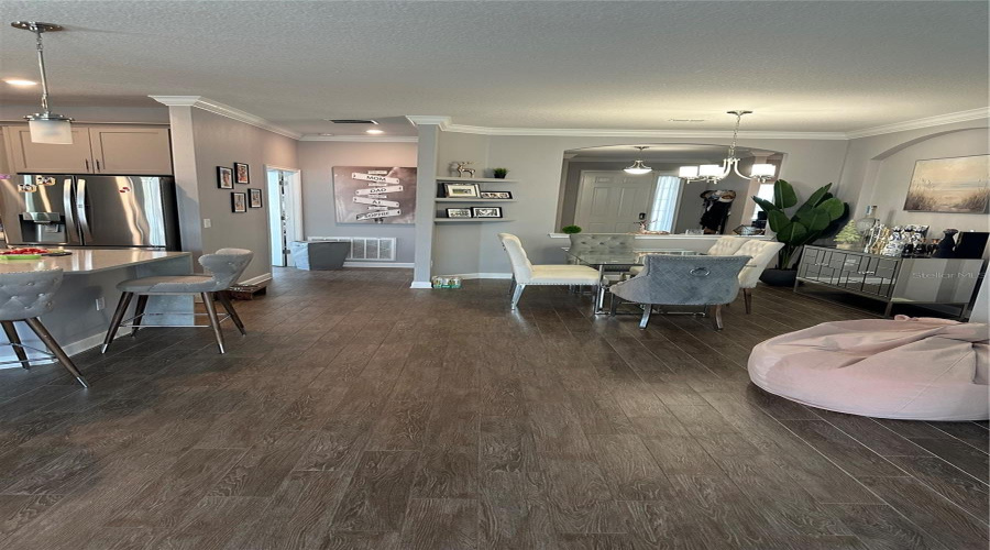 DAVENPORT, Florida 33896, 4 Bedrooms Bedrooms, ,2 BathroomsBathrooms,Residential,For Sale,CLUBMAN,0,MFRS5145294