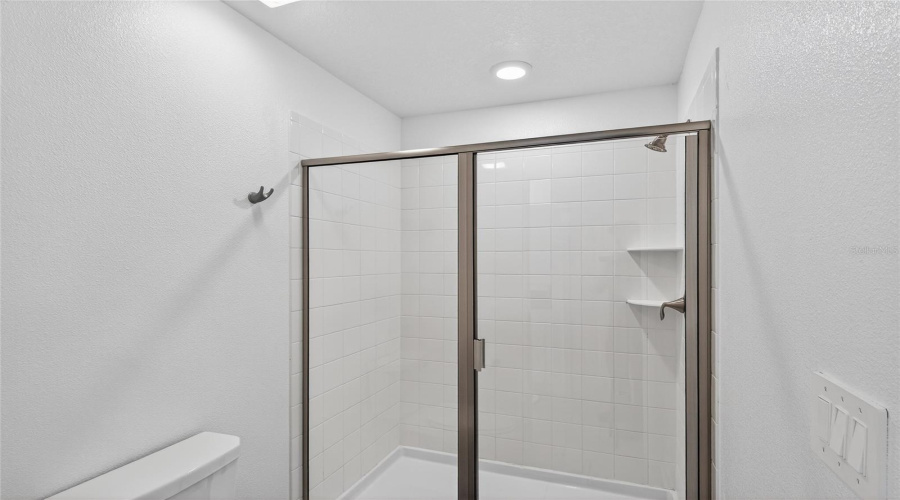 KISSIMMEE, Florida 34746, 8 Bedrooms Bedrooms, ,5 BathroomsBathrooms,Residential,For Sale,PROTAGONIST,0,MFRO6388632