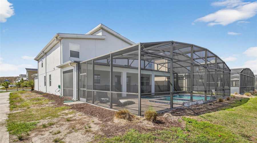 KISSIMMEE, Florida 34746, 8 Bedrooms Bedrooms, ,5 BathroomsBathrooms,Residential,For Sale,PROTAGONIST,0,MFRO6388632