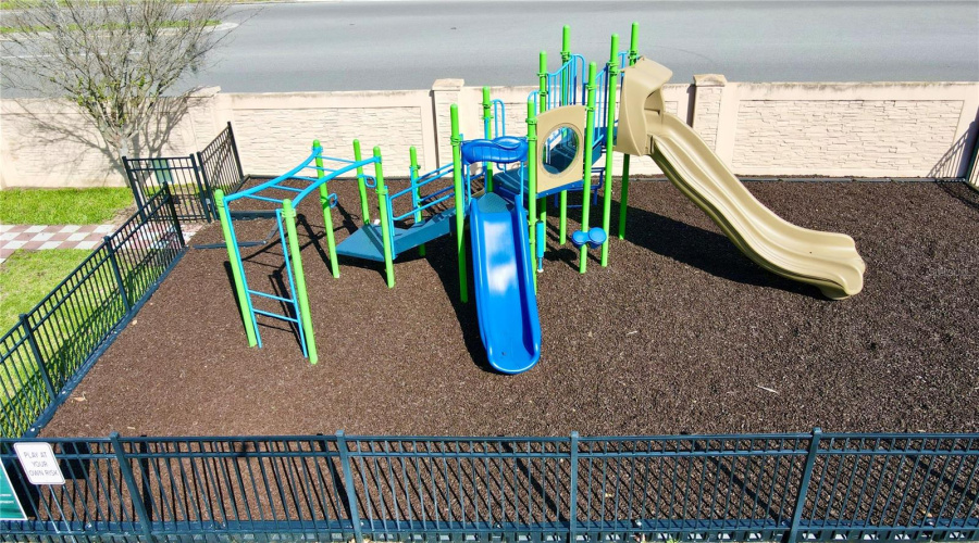 KISSIMMEE, Florida 34747, 4 Bedrooms Bedrooms, ,3 BathroomsBathrooms,Residential,For Sale,SHINE,0,MFRO6388623