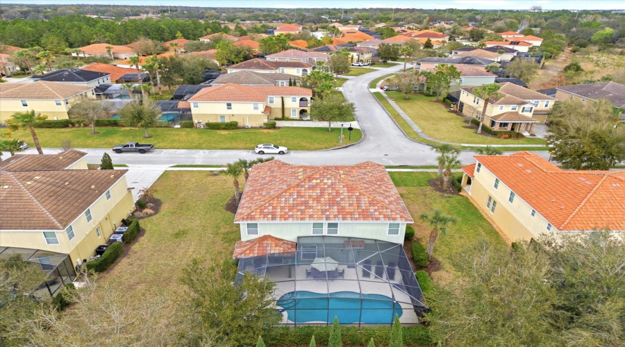 DAVENPORT, Florida 33837, 6 Bedrooms Bedrooms, ,5 BathroomsBathrooms,Residential,For Sale,OAKVIEW,0,MFRO6387731