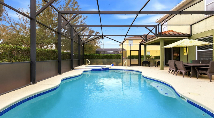 DAVENPORT, Florida 33837, 6 Bedrooms Bedrooms, ,5 BathroomsBathrooms,Residential,For Sale,OAKVIEW,0,MFRO6387731