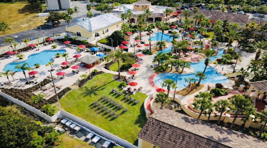 DAVENPORT, Florida 33897, 4 Bedrooms Bedrooms, ,3 BathroomsBathrooms,Residential,For Sale,NAPOLI,0,MFRS5145094