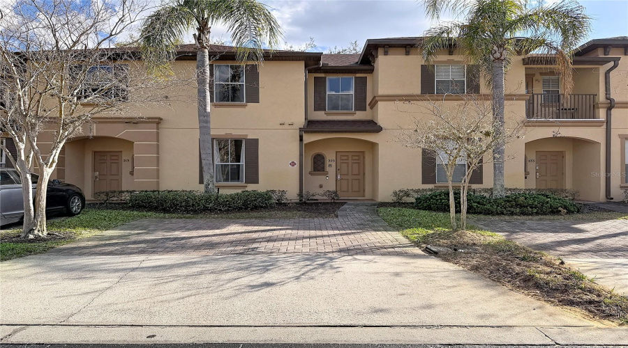 DAVENPORT, Florida 33897, 4 Bedrooms Bedrooms, ,3 BathroomsBathrooms,Residential,For Sale,NAPOLI,0,MFRS5145094