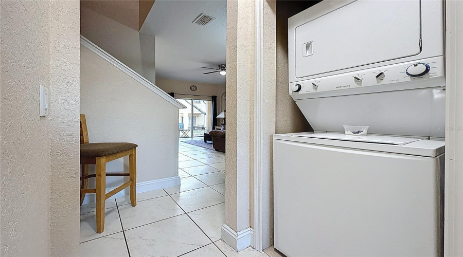 DAVENPORT, Florida 33897, 4 Bedrooms Bedrooms, ,3 BathroomsBathrooms,Residential,For Sale,NAPOLI,0,MFRS5145094