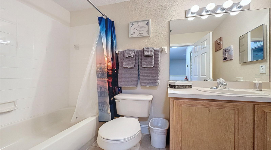 DAVENPORT, Florida 33897, 4 Bedrooms Bedrooms, ,3 BathroomsBathrooms,Residential,For Sale,NAPOLI,0,MFRS5145094