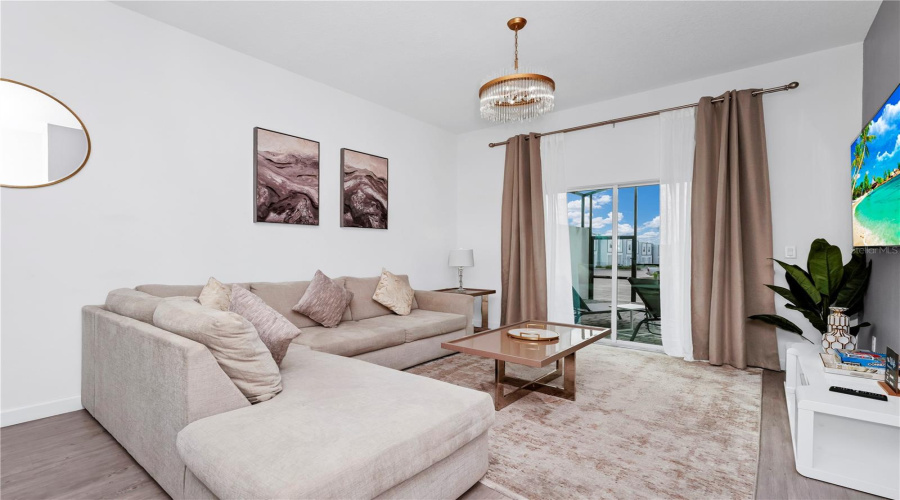 DAVENPORT, Florida 33896, 5 Bedrooms Bedrooms, ,4 BathroomsBathrooms,Residential,For Sale,FAMAGUSTA,0,MFRO6388644