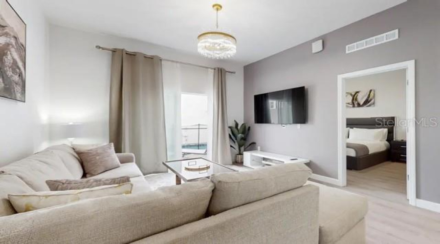 DAVENPORT, Florida 33896, 5 Bedrooms Bedrooms, ,4 BathroomsBathrooms,Residential,For Sale,FAMAGUSTA,0,MFRO6388644