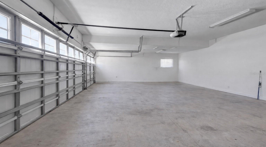 Three Car Garage