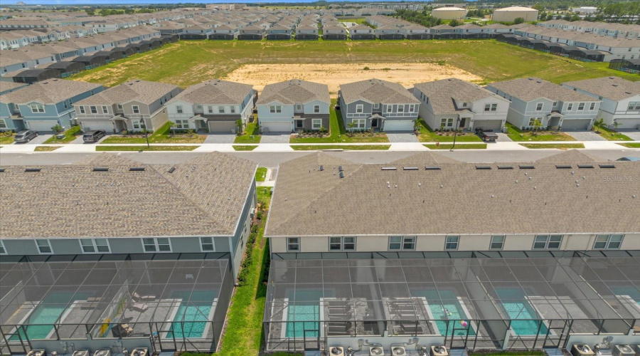 DAVENPORT, Florida 33897, 5 Bedrooms Bedrooms, ,4 BathroomsBathrooms,Residential,For Sale,LANA,0,MFRS5145263