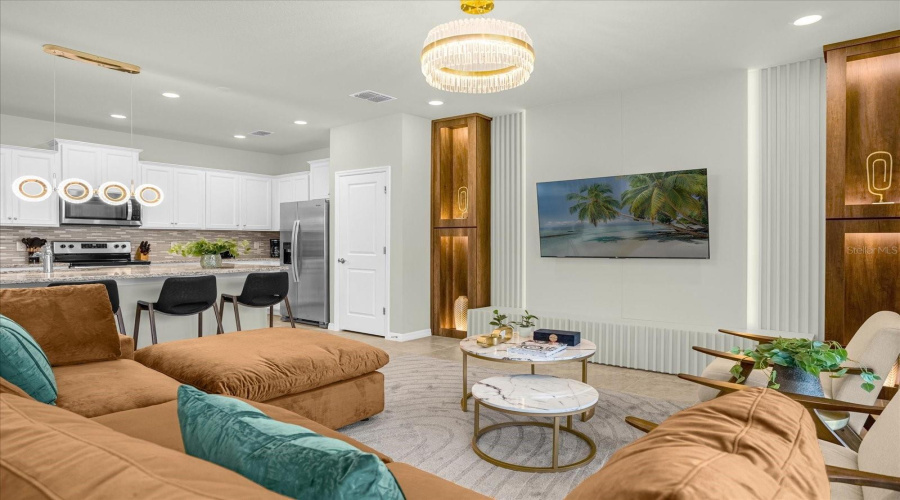 DAVENPORT, Florida 33897, 5 Bedrooms Bedrooms, ,4 BathroomsBathrooms,Residential,For Sale,LANA,0,MFRS5145263