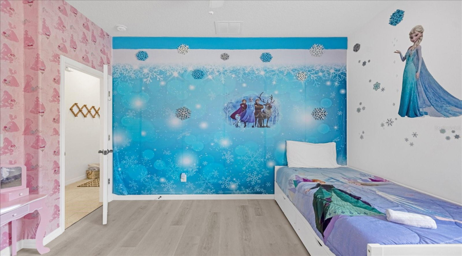 DAVENPORT, Florida 33837, 5 Bedrooms Bedrooms, ,4 BathroomsBathrooms,Residential,For Sale,YELLOW SNAPDRAGON,0,MFRS5145326