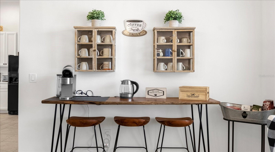 DAVENPORT, Florida 33837, 5 Bedrooms Bedrooms, ,4 BathroomsBathrooms,Residential,For Sale,YELLOW SNAPDRAGON,0,MFRS5145326