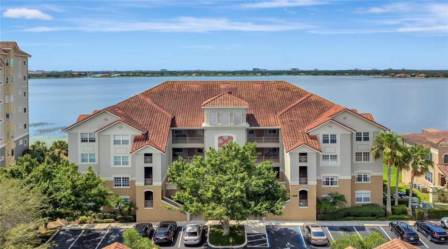 ORLANDO, Florida 32836, 3 Bedrooms Bedrooms, ,2 BathroomsBathrooms,Residential,For Sale,THE ESPLANADE,0,MFRO6388359