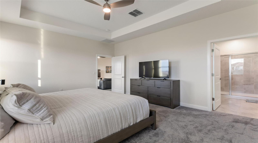 DAVENPORT, Florida 33896, 4 Bedrooms Bedrooms, ,3 BathroomsBathrooms,Residential,For Sale,FALLEN OAK DR,0,MFRS5145325