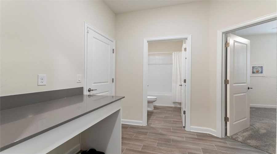 DAVENPORT, Florida 33896, 4 Bedrooms Bedrooms, ,3 BathroomsBathrooms,Residential,For Sale,FALLEN OAK DR,0,MFRS5145325