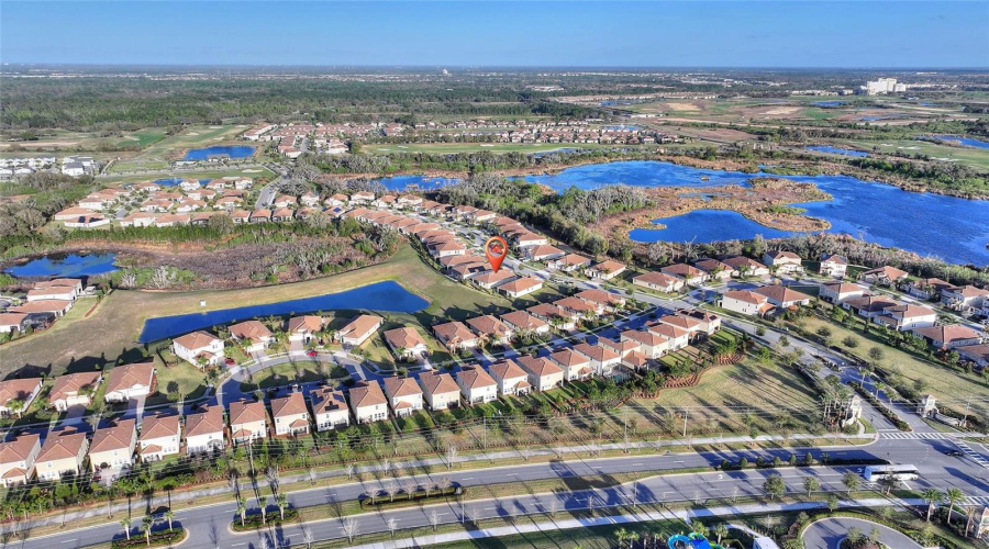 DAVENPORT, Florida 33896, 4 Bedrooms Bedrooms, ,3 BathroomsBathrooms,Residential,For Sale,FALLEN OAK DR,0,MFRS5145325