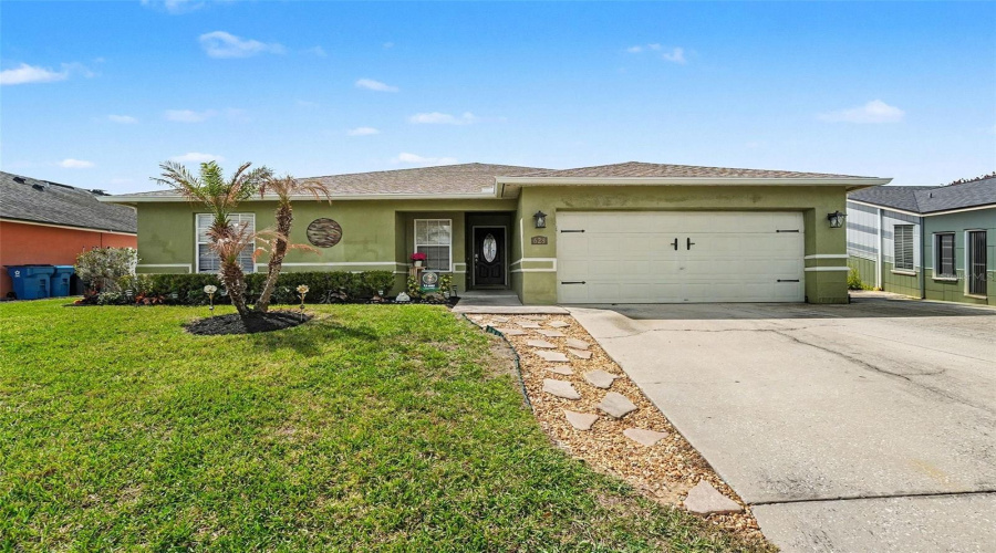 DAVENPORT, Florida 33837, 4 Bedrooms Bedrooms, ,2 BathroomsBathrooms,Residential,For Sale,SIERRA,0,MFRO6388690