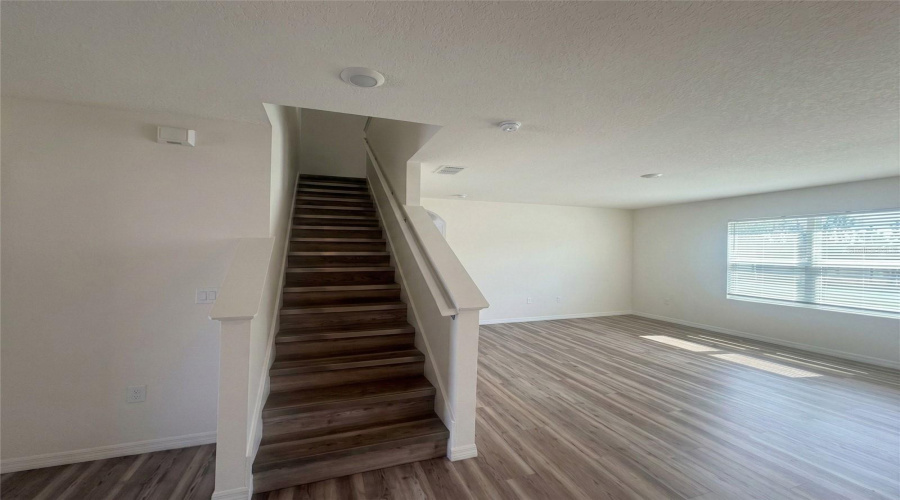 DAVENPORT, Florida 33897, 5 Bedrooms Bedrooms, ,3 BathroomsBathrooms,Residential,For Sale,FOX SQUIRREL,0,MFRS5144354