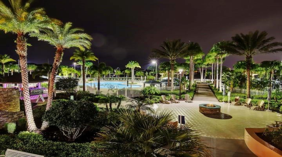 KISSIMMEE, Florida 34747, 7 Bedrooms Bedrooms, ,6 BathroomsBathrooms,Residential,For Sale,TROPICAL PALMS,0,MFRO6388776