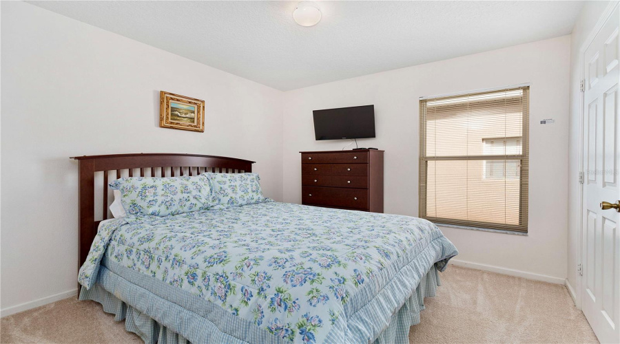 KISSIMMEE, Florida 34747, 4 Bedrooms Bedrooms, ,2 BathroomsBathrooms,Residential,For Sale,FAN PALM,0,MFRO6348262