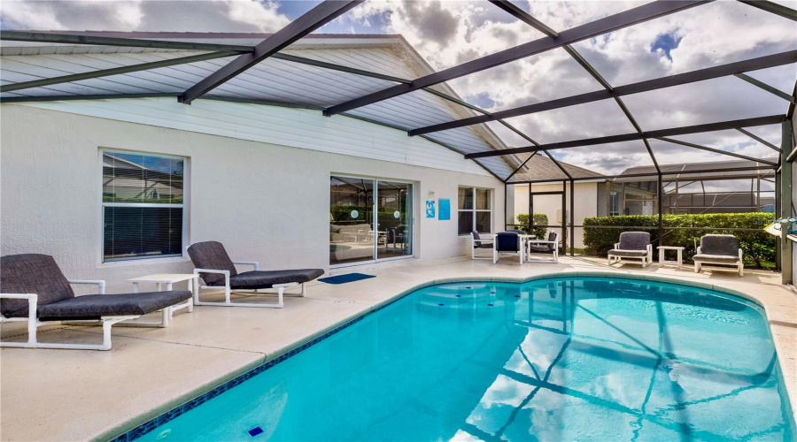 KISSIMMEE, Florida 34747, 4 Bedrooms Bedrooms, ,2 BathroomsBathrooms,Residential,For Sale,FAN PALM,0,MFRO6348262