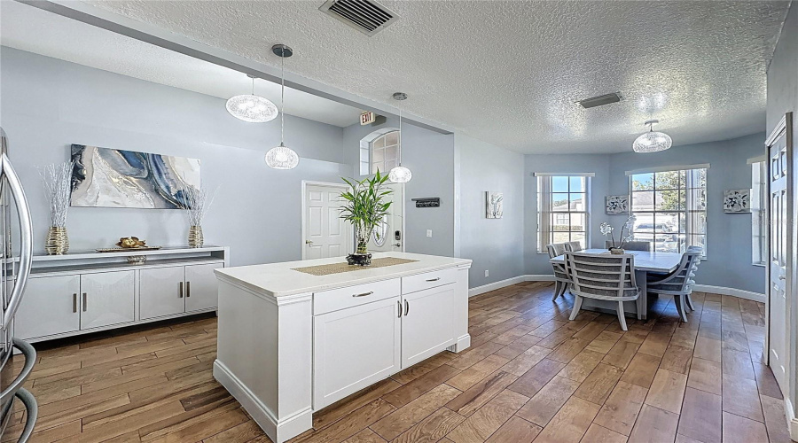 DAVENPORT, Florida 33897, 4 Bedrooms Bedrooms, ,3 BathroomsBathrooms,Residential,For Sale,TUPELO,0,MFRS5142937