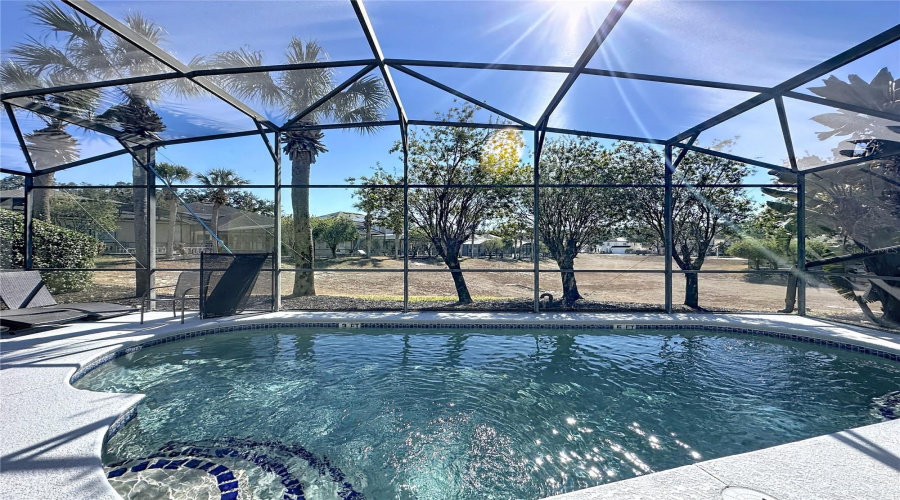 DAVENPORT, Florida 33897, 4 Bedrooms Bedrooms, ,3 BathroomsBathrooms,Residential,For Sale,TUPELO,0,MFRS5142937