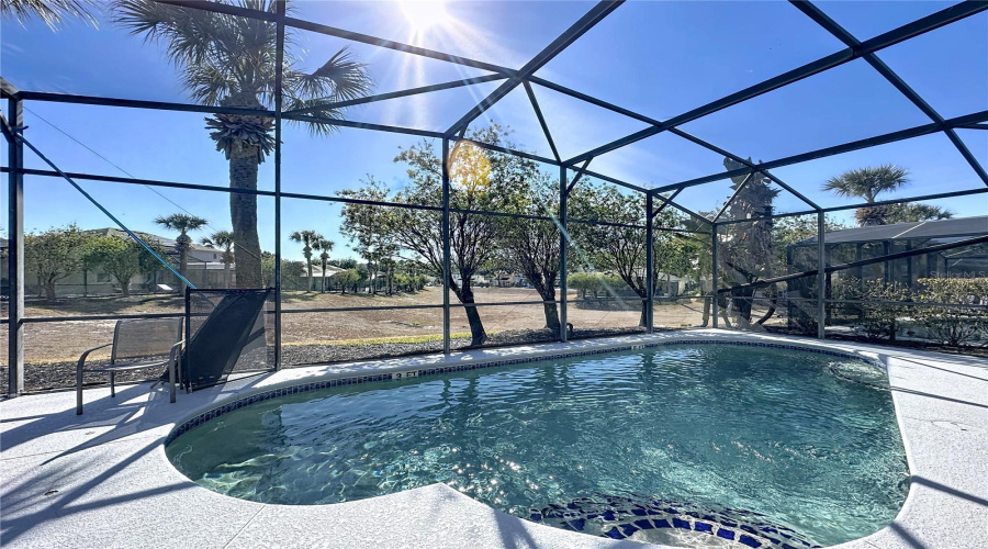 DAVENPORT, Florida 33897, 4 Bedrooms Bedrooms, ,3 BathroomsBathrooms,Residential,For Sale,TUPELO,0,MFRS5142937