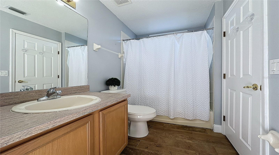 DAVENPORT, Florida 33897, 4 Bedrooms Bedrooms, ,3 BathroomsBathrooms,Residential,For Sale,TUPELO,0,MFRS5142937