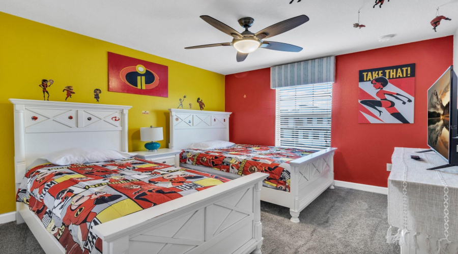 KISSIMMEE, Florida 34746, 4 Bedrooms Bedrooms, ,3 BathroomsBathrooms,Residential,For Sale,LOVE STOREY,0,MFRA4684256