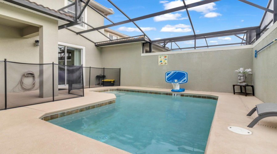 KISSIMMEE, Florida 34746, 4 Bedrooms Bedrooms, ,3 BathroomsBathrooms,Residential,For Sale,LOVE STOREY,0,MFRA4684256