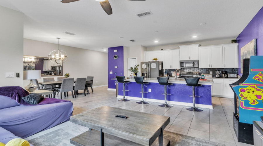 KISSIMMEE, Florida 34746, 4 Bedrooms Bedrooms, ,3 BathroomsBathrooms,Residential,For Sale,LOVE STOREY,0,MFRA4684256