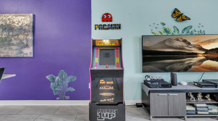 KISSIMMEE, Florida 34746, 4 Bedrooms Bedrooms, ,3 BathroomsBathrooms,Residential,For Sale,LOVE STOREY,0,MFRA4684256