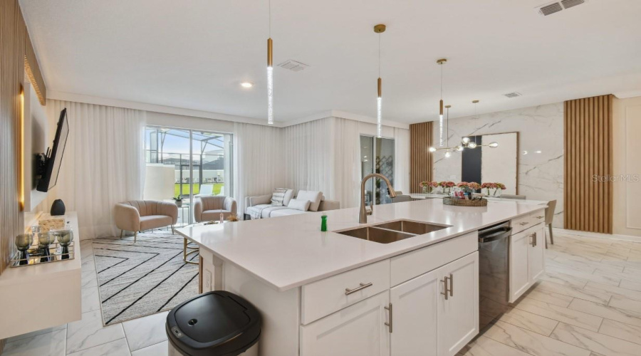 KISSIMMEE, Florida 34746, 4 Bedrooms Bedrooms, ,3 BathroomsBathrooms,Residential,For Sale,PENELOPE,0,MFRO6388453