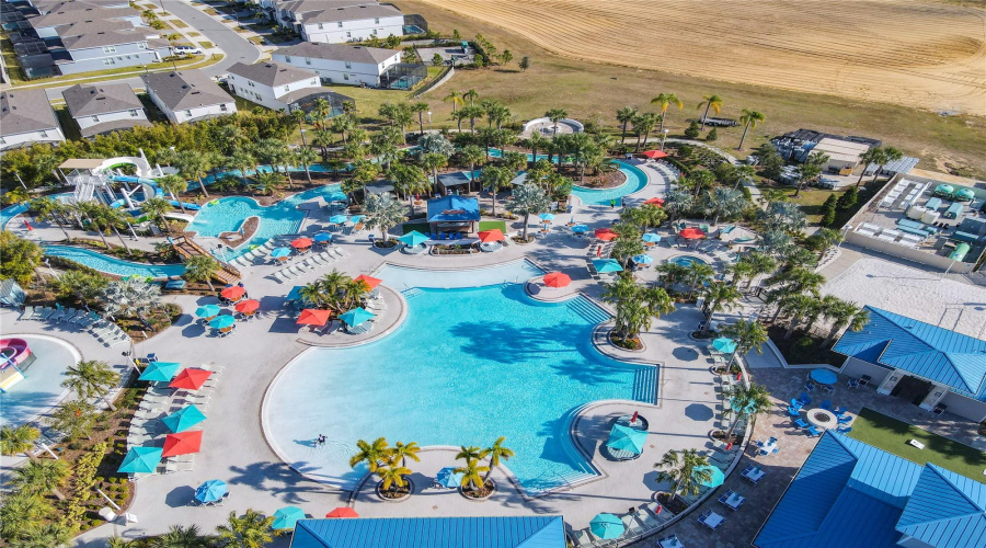 DAVENPORT, Florida 33897, 7 Bedrooms Bedrooms, ,5 BathroomsBathrooms,Residential,For Sale,LILAC,0,MFRO6388893