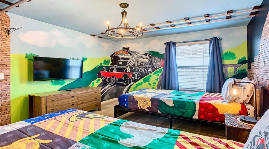 DAVENPORT, Florida 33897, 7 Bedrooms Bedrooms, ,5 BathroomsBathrooms,Residential,For Sale,LILAC,0,MFRO6388893