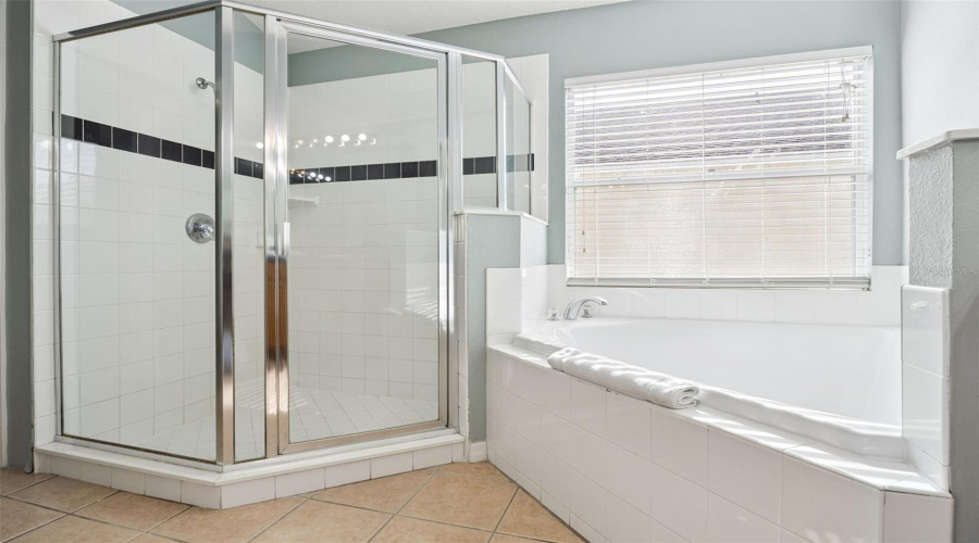 DAVENPORT, Florida 33896, 4 Bedrooms Bedrooms, ,3 BathroomsBathrooms,Residential,For Sale,KILDRUMMY,0,MFRS5141305