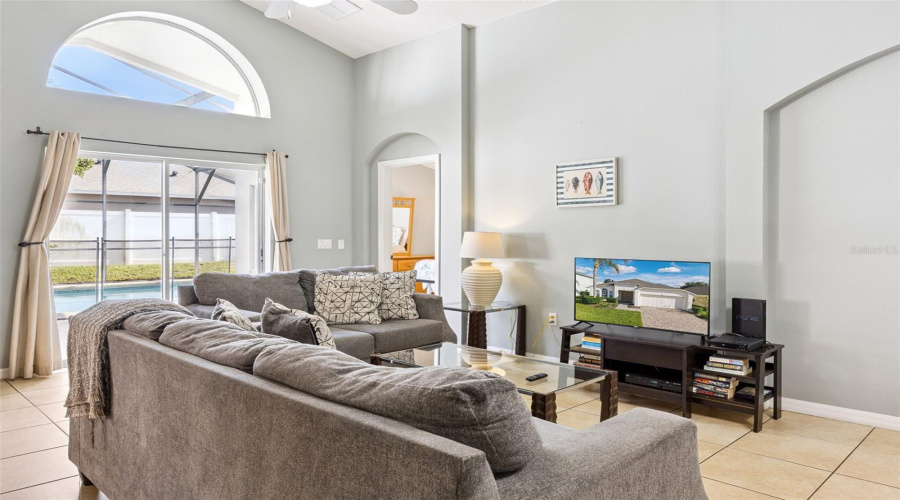 DAVENPORT, Florida 33896, 4 Bedrooms Bedrooms, ,3 BathroomsBathrooms,Residential,For Sale,KILDRUMMY,0,MFRS5141305