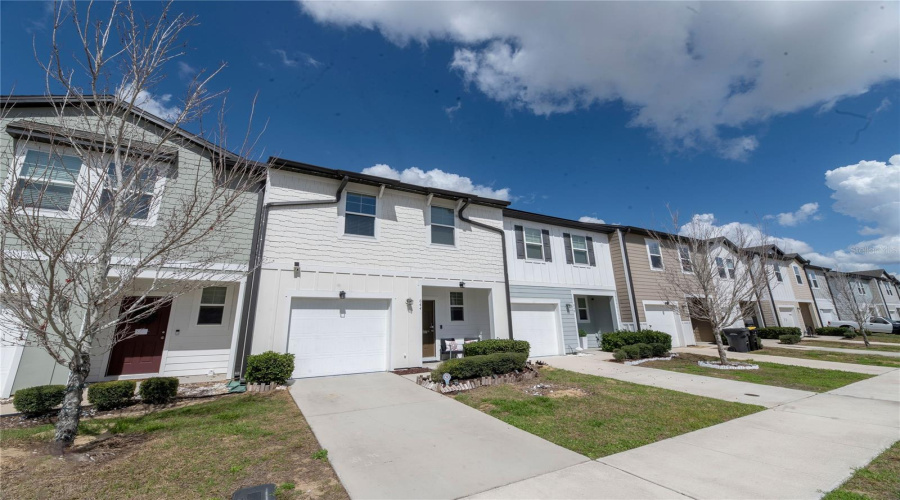 DAVENPORT, Florida 33897, 3 Bedrooms Bedrooms, ,2 BathroomsBathrooms,Residential,For Sale,GRANDIN,0,MFRS5145270