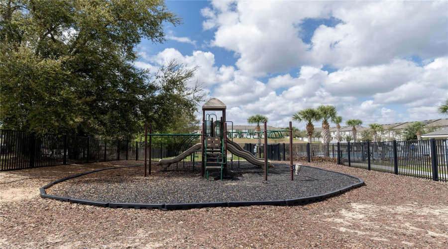 DAVENPORT, Florida 33897, 3 Bedrooms Bedrooms, ,2 BathroomsBathrooms,Residential,For Sale,GRANDIN,0,MFRS5145270