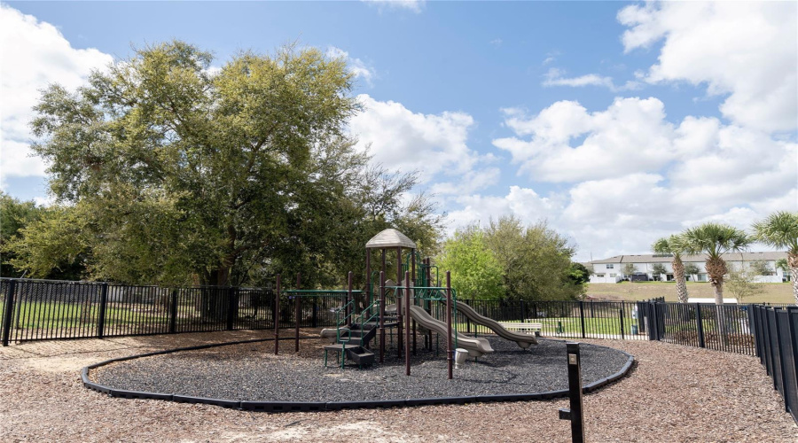 DAVENPORT, Florida 33897, 3 Bedrooms Bedrooms, ,2 BathroomsBathrooms,Residential,For Sale,GRANDIN,0,MFRS5145270