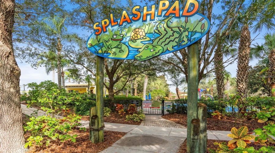 DAVENPORT, Florida 33897, 3 Bedrooms Bedrooms, ,2 BathroomsBathrooms,Residential,For Sale,LUCAYA,0,MFRO6388822